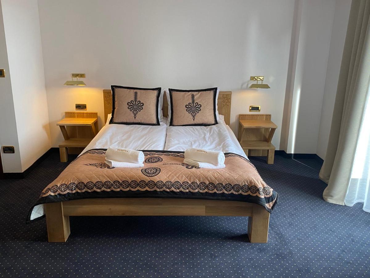 Dw Szarotka Bed & Breakfast Bialka Tatrzanska Bagian luar foto